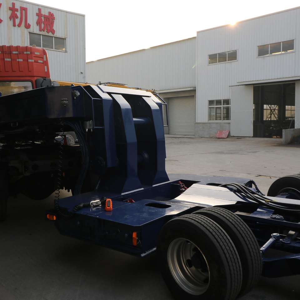 低平板工厂液压拖车
