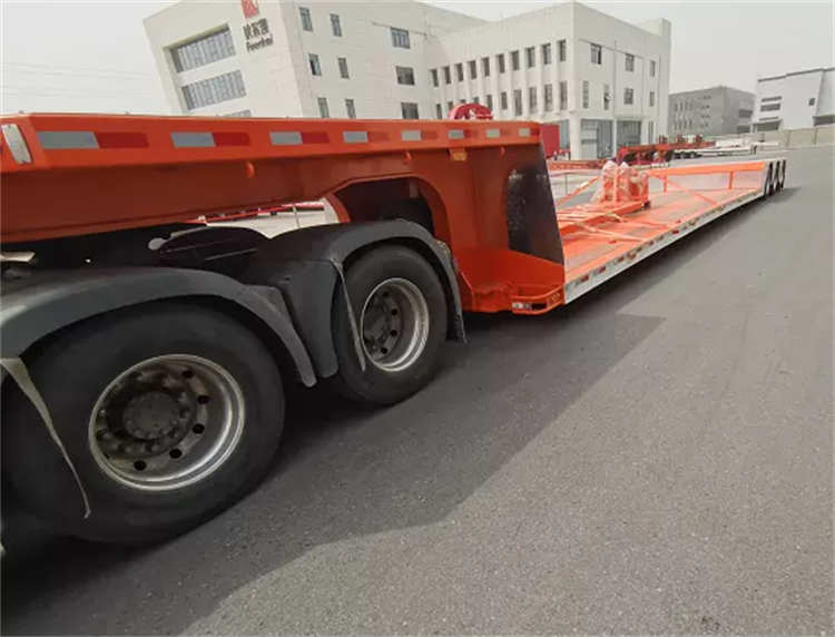 3 Axles Air Suspension Lowbed Semi Trailer | Yangzhou Vulcan Machinery Manufacturing Co., Ltd