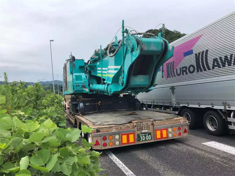 Best Price 3 Axles Air Suspension Lowboy Platform Semi Trailer | Yangzhou Vulcan Machinery Manufacturing Co., Ltd