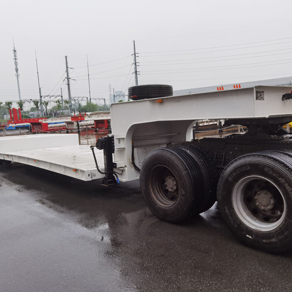 16米三轴半挂车 - 扬州市伏尔坎机械制造有限公司