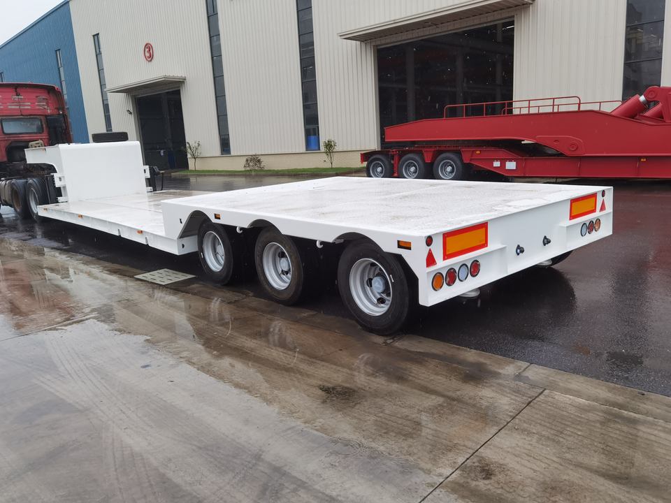 16米三轴半挂车 - 扬州市伏尔坎机械制造有限公司